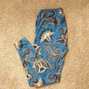 LulaRoe tall & Curvy